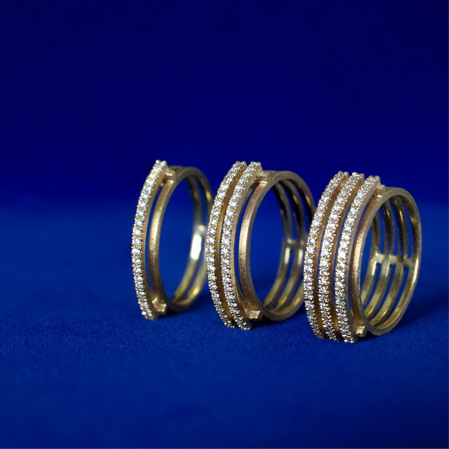 Single Diamond Arc Ring